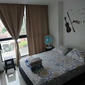 Edificio Oficinas Molinos Calle 30 # 81 - 158 , Medellín Colombia